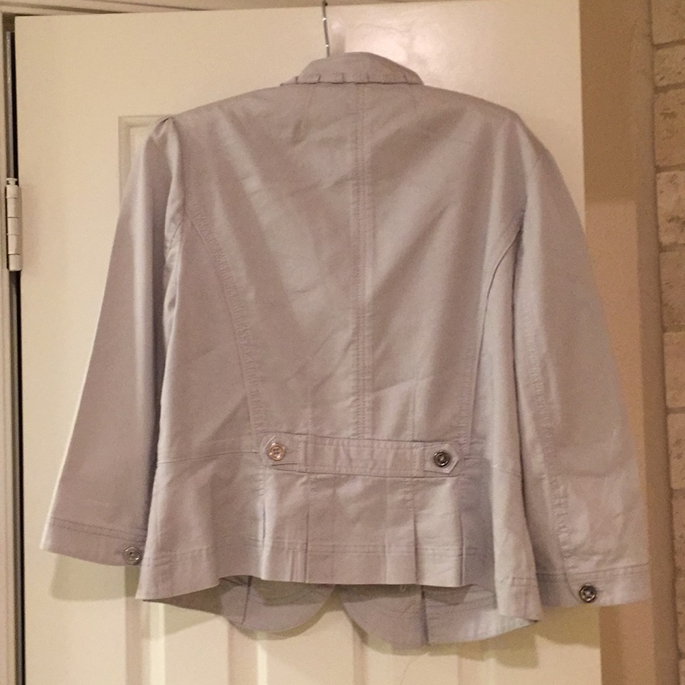 Jacket - Picture 3 of 3